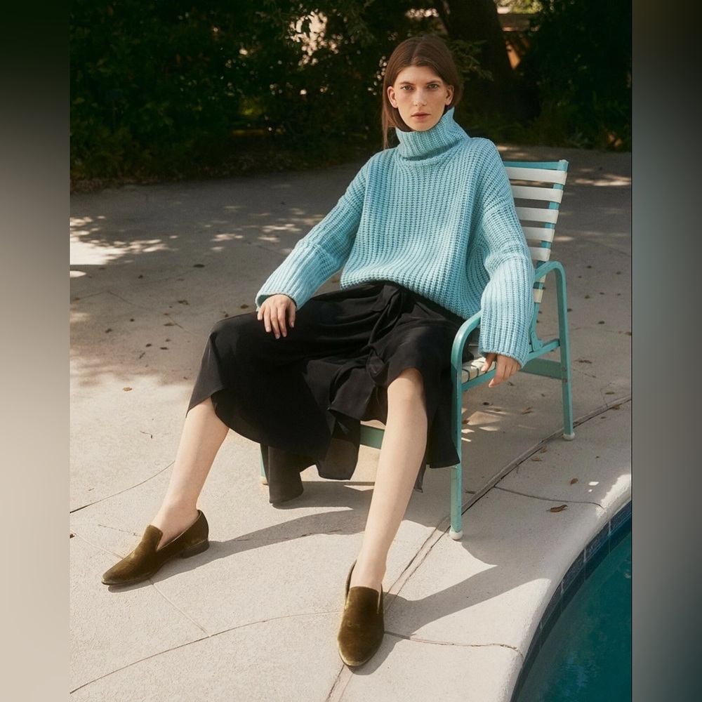 NWT $445 Vince Lofty Wool Blend Funnel Neck Sweater